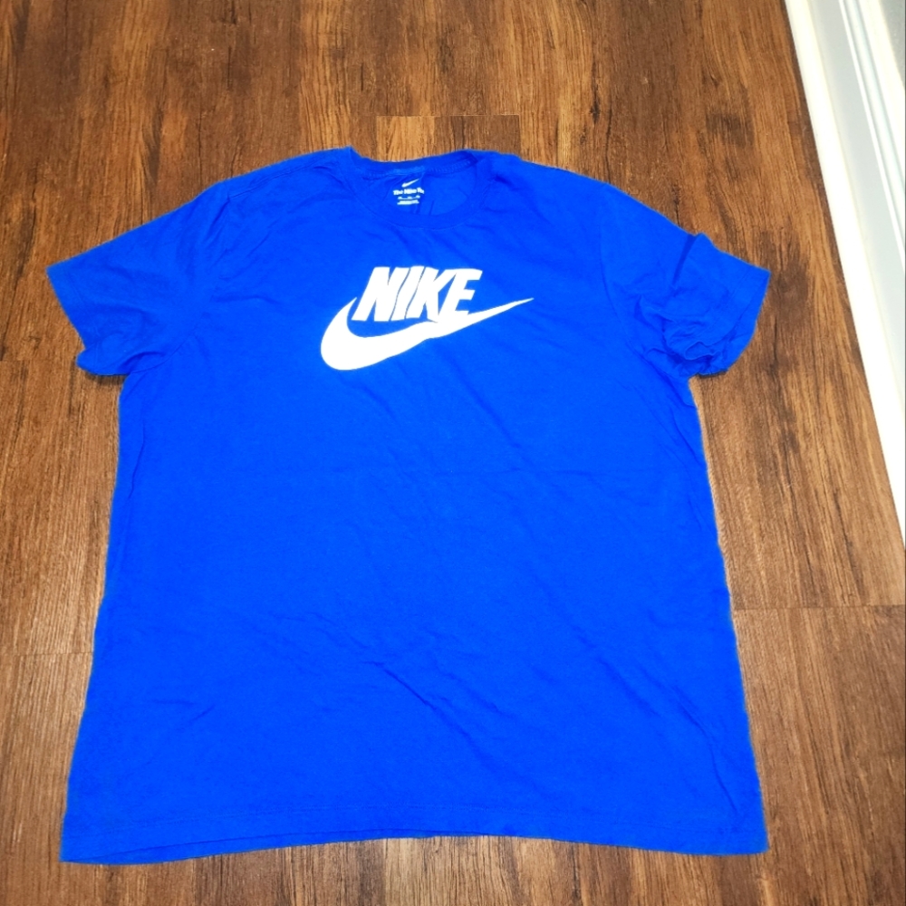 Nike Sportswear Classic Logo T Shirt men's XXL